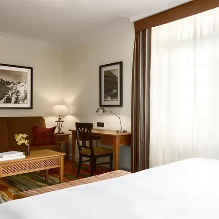 Grand Hotel Kempinski High Tatras Strbske Pleso Exterior photo